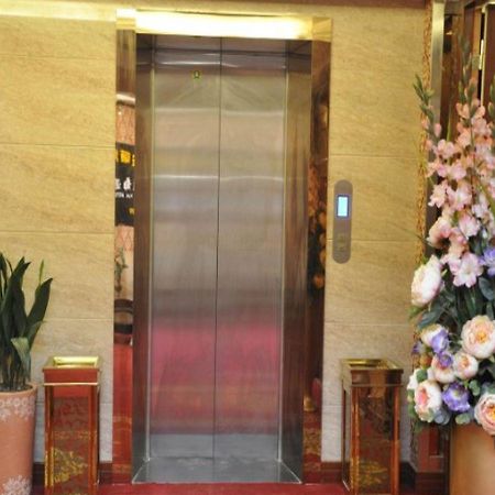 Nanjing Lukou Qiudu Hotel Экстерьер фото
